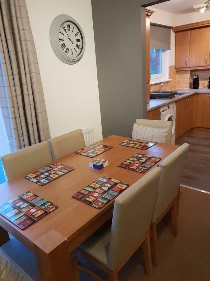 Chic Flat At Hairmyres Hospital & Train Station Διαμέρισμα East Kilbride Εξωτερικό φωτογραφία